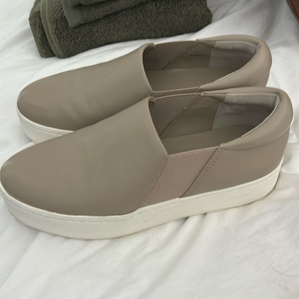 Vince Slip on Sneakers in Tan